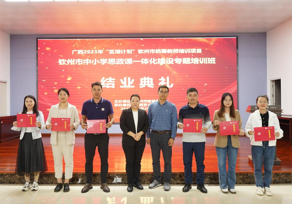 68fc352b9a134e51aede38ba5f87e2ed.jpg 68fc352b9a134e51aede38ba5f87e2ed.jpg